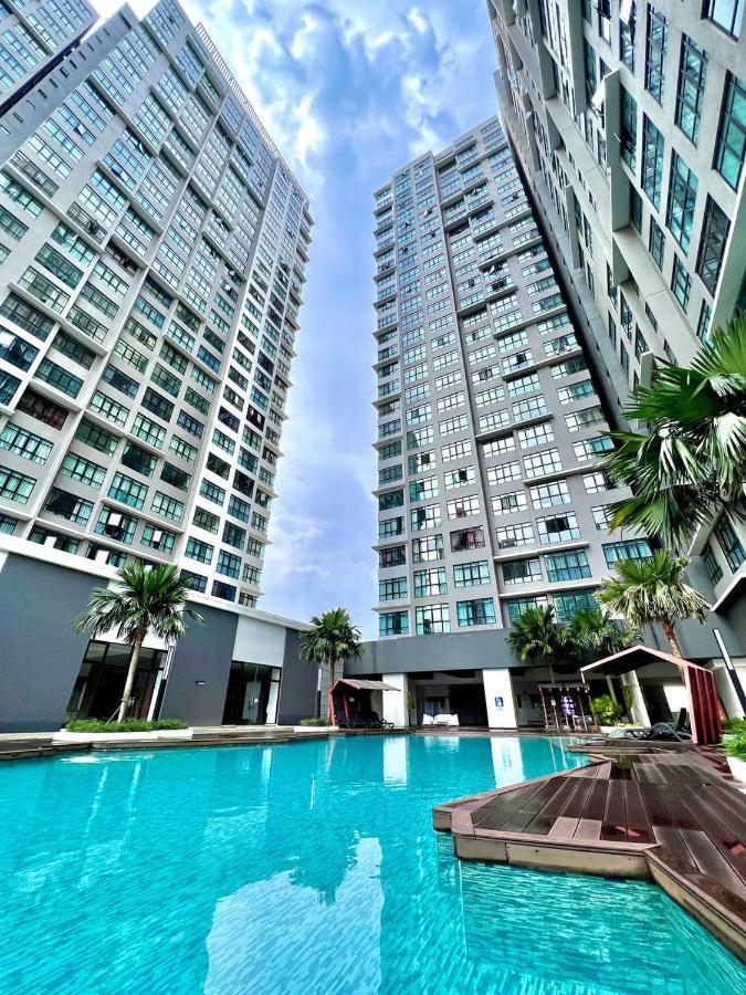 Urbanruma#Industrial#Putrajaya#Ioi City Mall Exteriör bild