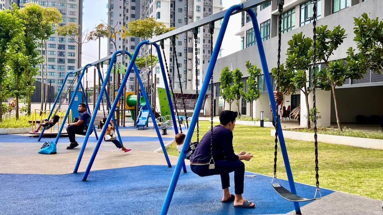 Urbanruma#Industrial#Putrajaya#Ioi City Mall Exteriör bild